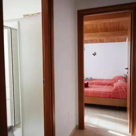 Casa Malu Con Ombrellone E 2 Lettini * Porto SantʼElpidio